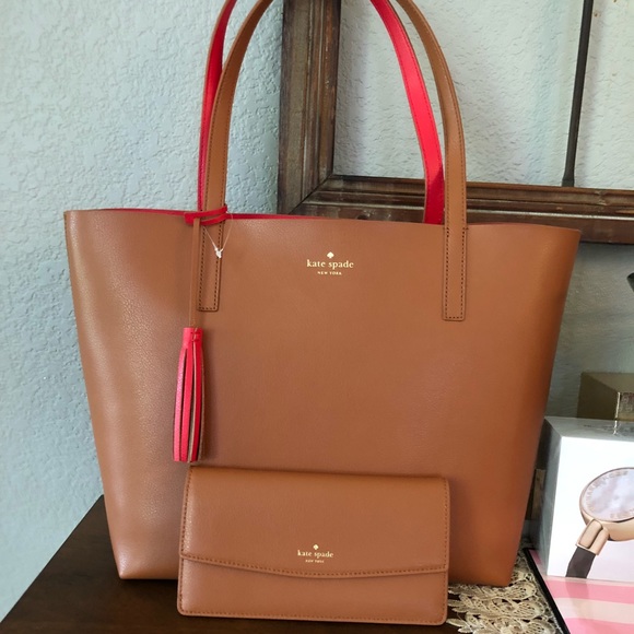 kate spade Handbags - Kate spade set ♥️